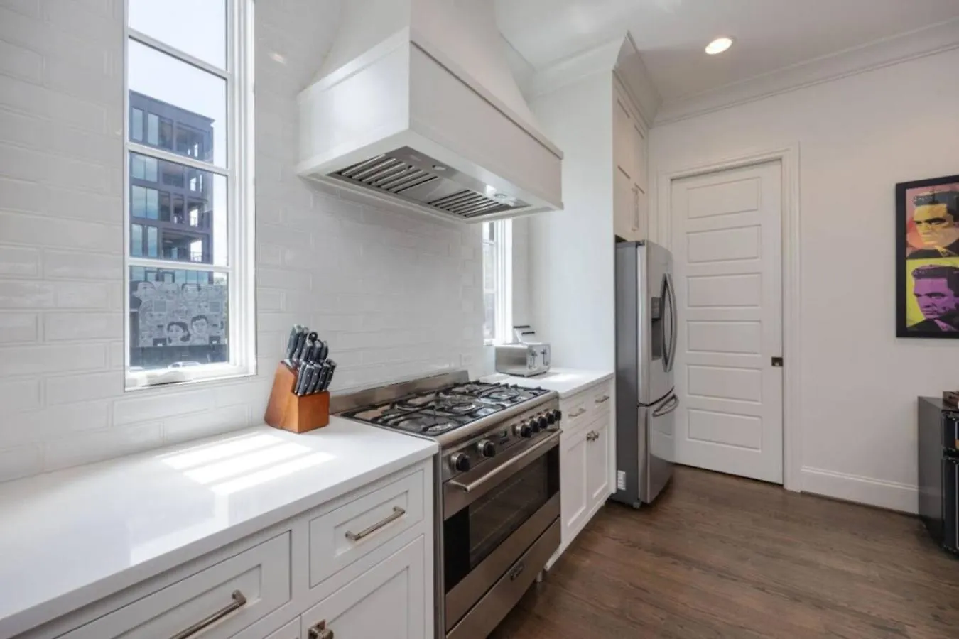 Weho Indie Villa 3 Bedroom 3 Bath Just 1.3 Miles To Geodis Nashville